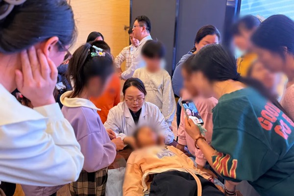 1764905611780958.jpg 640_wx_fmt=jpeg&from=appmsg&tp=webp&wxfrom=5&wx_lazy=1 (9).jpg